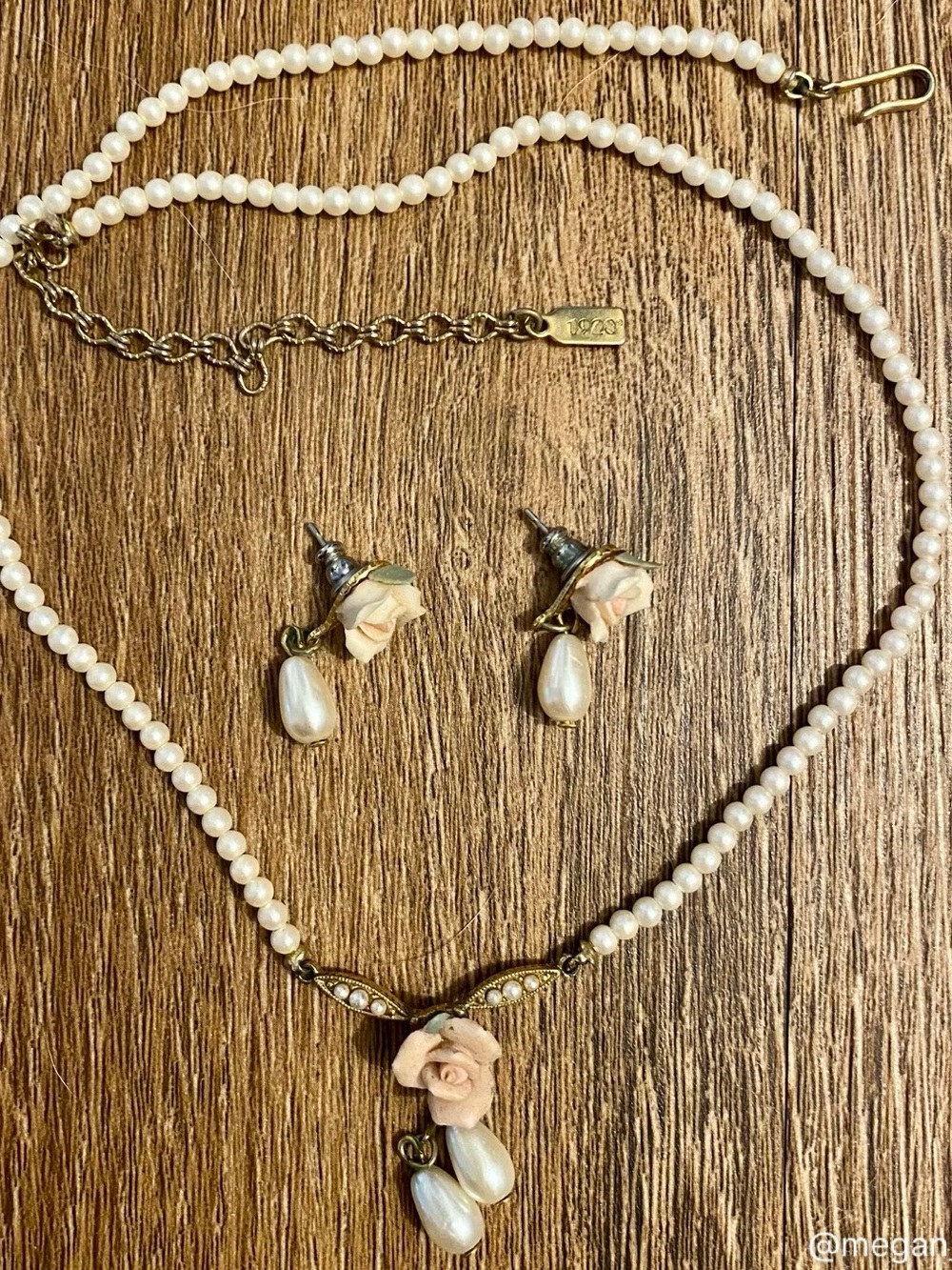1928 Pink rose and faux Pearl earrings and necklace